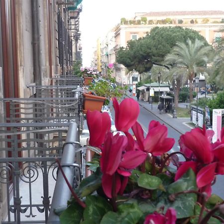 Antiche Volte Bed & Breakfast คาตาเนีย ภายนอก รูปภาพ