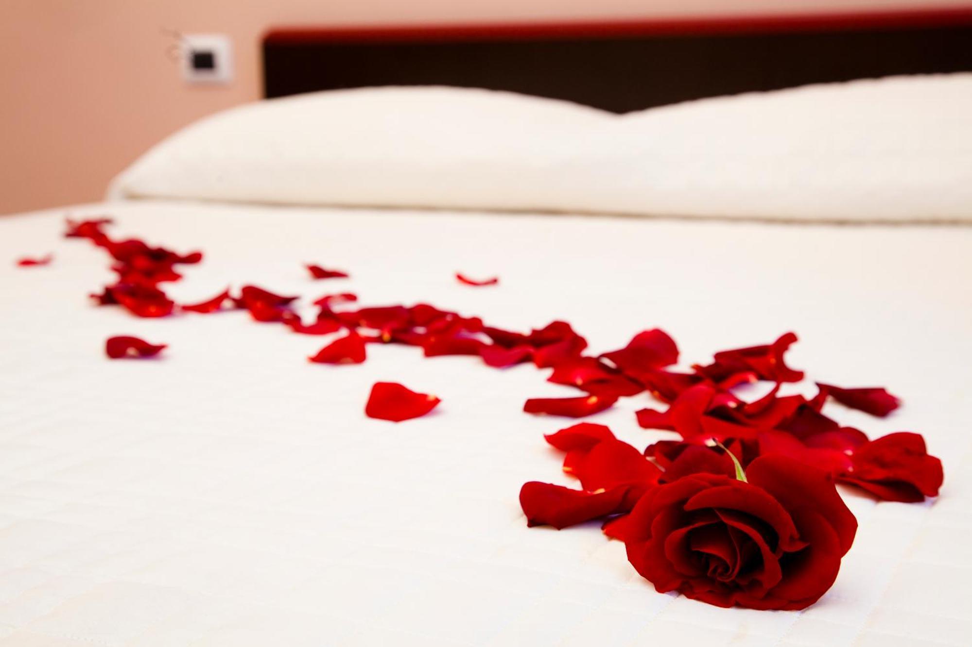 Antiche Volte Bed & Breakfast คาตาเนีย ภายนอก รูปภาพ