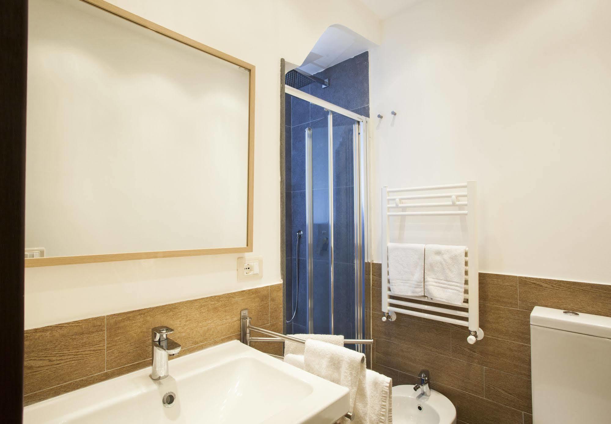 Antiche Volte Bed & Breakfast คาตาเนีย ภายนอก รูปภาพ